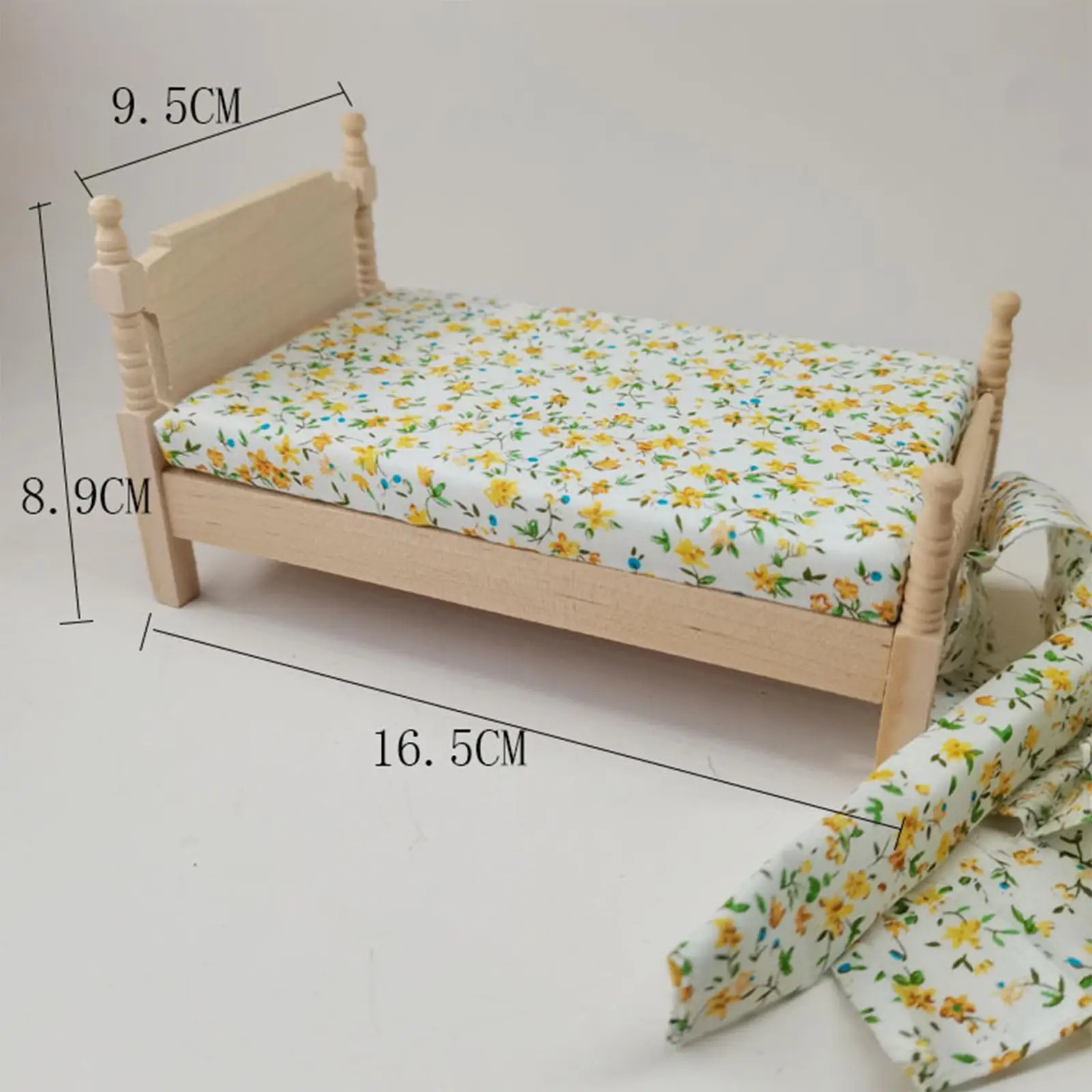 Letto per casa delle bambole, mobili in miniatura per casa delle bambole letto singolo in legno, letto con stampa floreale Vintage 1:12 Doll, delicato letto per casa delle bambole