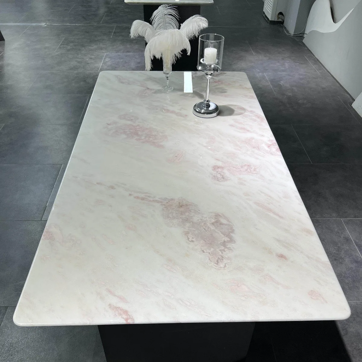 Mesa de Comedor de Lujo Importada Fendi Pink Diamond, Estilo Moderno Crema, Rectangular, de Mármol Natural Rosa Arcoíris