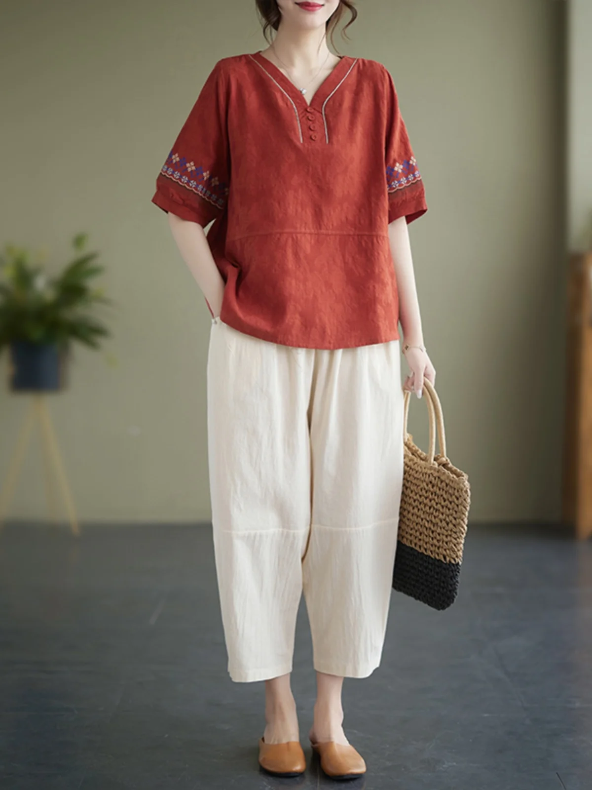 

Summer Cotton Linen Mommy Outfit V-Ne ort Sve T-irt plus Wide Leg Pants Two-Piece Set Women's Faion Casual Wear