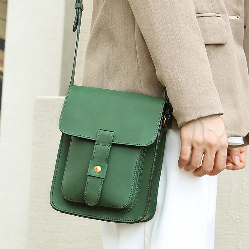 

Stylish Green Crossbody Shoulder Bag Women Classic Flap Style Genuine Leather Adjustable Strap Fashionable Daily Shoulder Purse