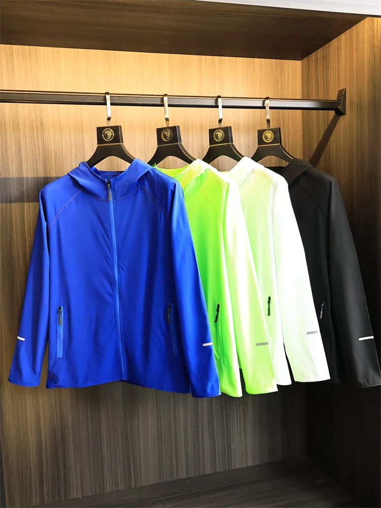 

Men's Training Jaet High Elastici Reflective Strip Outdoor Sports Moisture ng Qui Dry Hooded Jaet Faion Urban ...