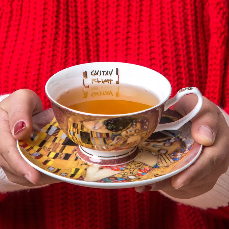220ML, real bone china coffee cup, kiss girlfriend gift, couple ceramic tea cup with saucer, porcelain espresso mug, cafe  latte