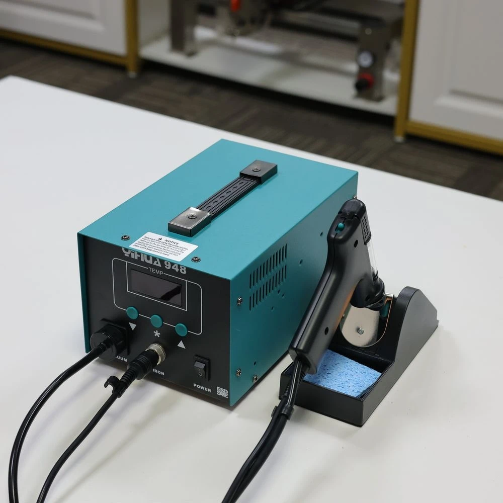 Stazione a ventosa per saldatura elettrica professionale YIHUA 948 90W |   Display a LED |   Controllo della temperatura 380 ° C-480 ° C