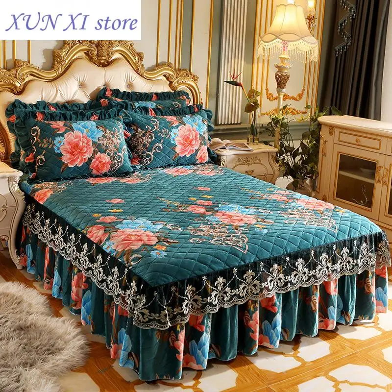 2023 Thick Bedspread Velvet Bed Cover Skirt Floral Print Pattern Warm Lace Bedding Queen Bedded Set Mattress Decor Decoration