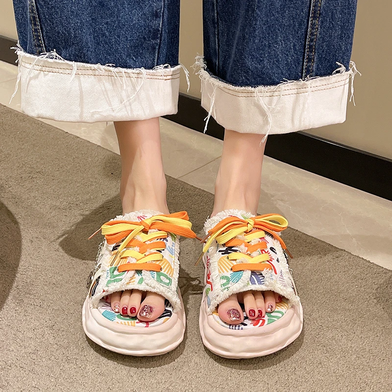 Fashion Design Summer Women Graffiti Slippers Platform Shoes Mules Flip Flops Street Sandals Clogs Flat Casual Shoes For Female