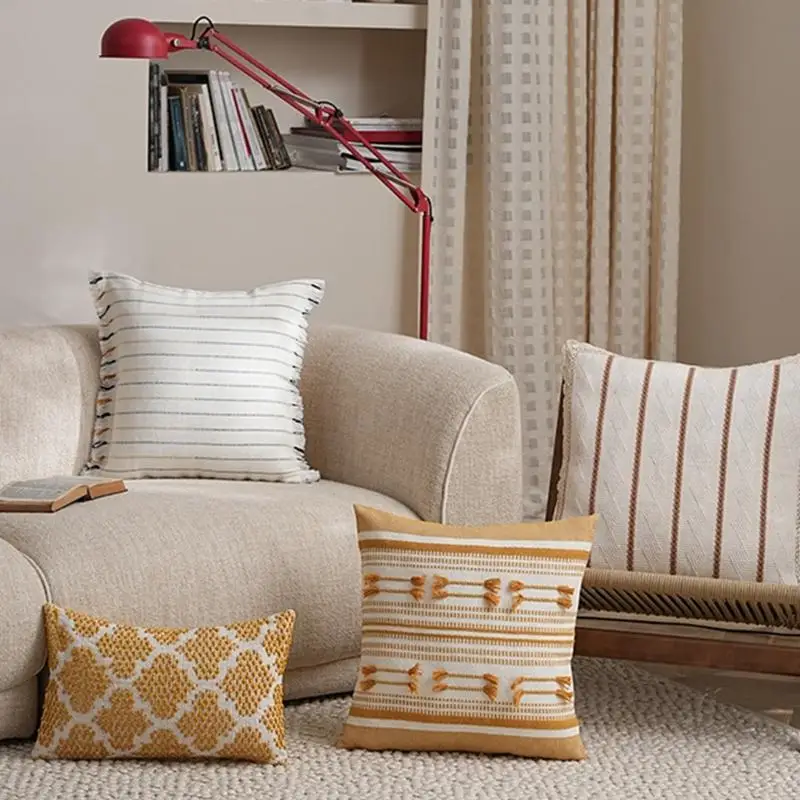 

Breathable Cotton Blend Pillowcase Decorative Pillow Case Handcrafteds With Geometrics Design For Living Room Decors