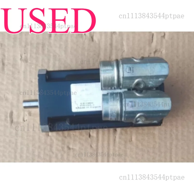 An am3022-0c00-0000, 0.57kw servo motor, rated torque 0.70n・m, rated speed 8000rpm, ac230-400v (actual picture taken)