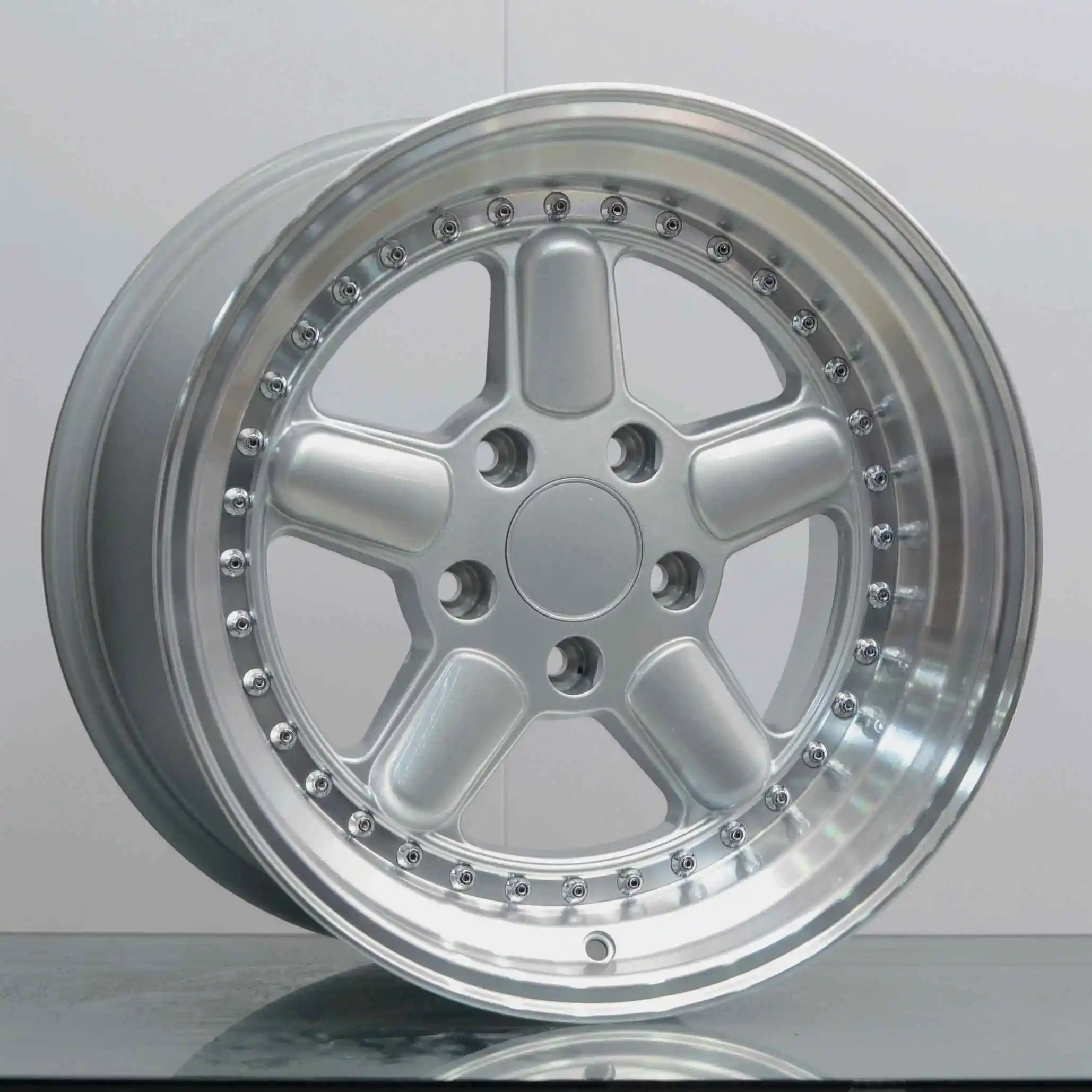 17*9.0 5X120 for aluminum alloy car wheels Suitable for BMWE30e36 e39 E32