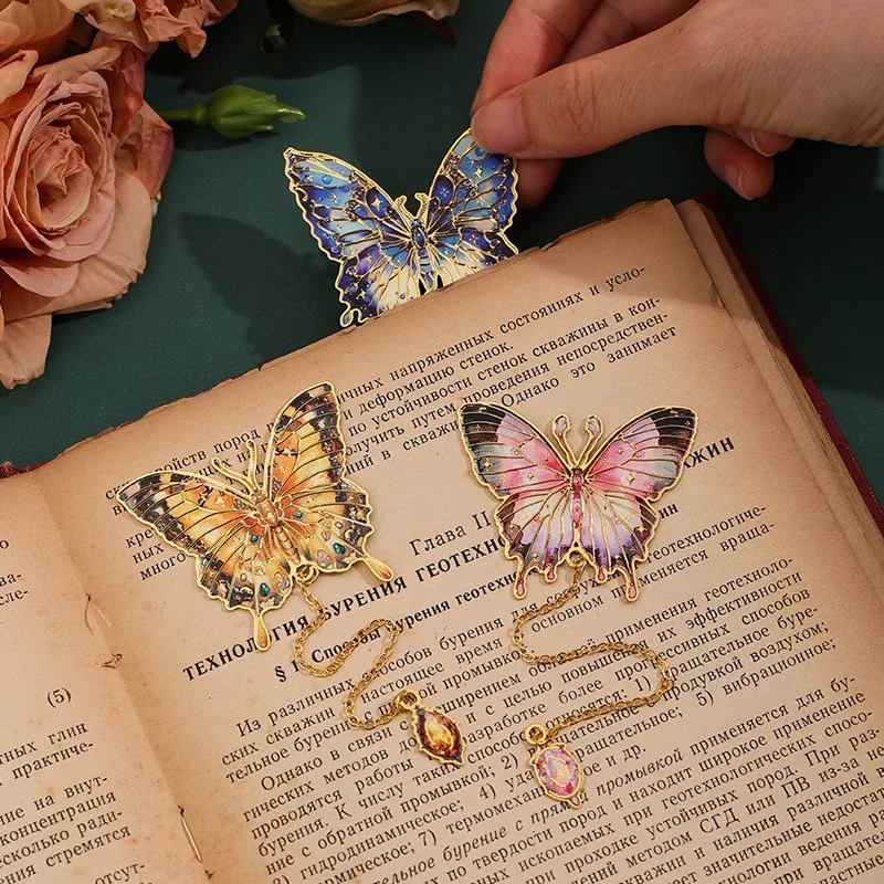 2024 Cute Butterfly Metal Bookmark Colorful Bronzing Bookmark With Chain Gifts For Book Lovers Readers Writers Friends Adults