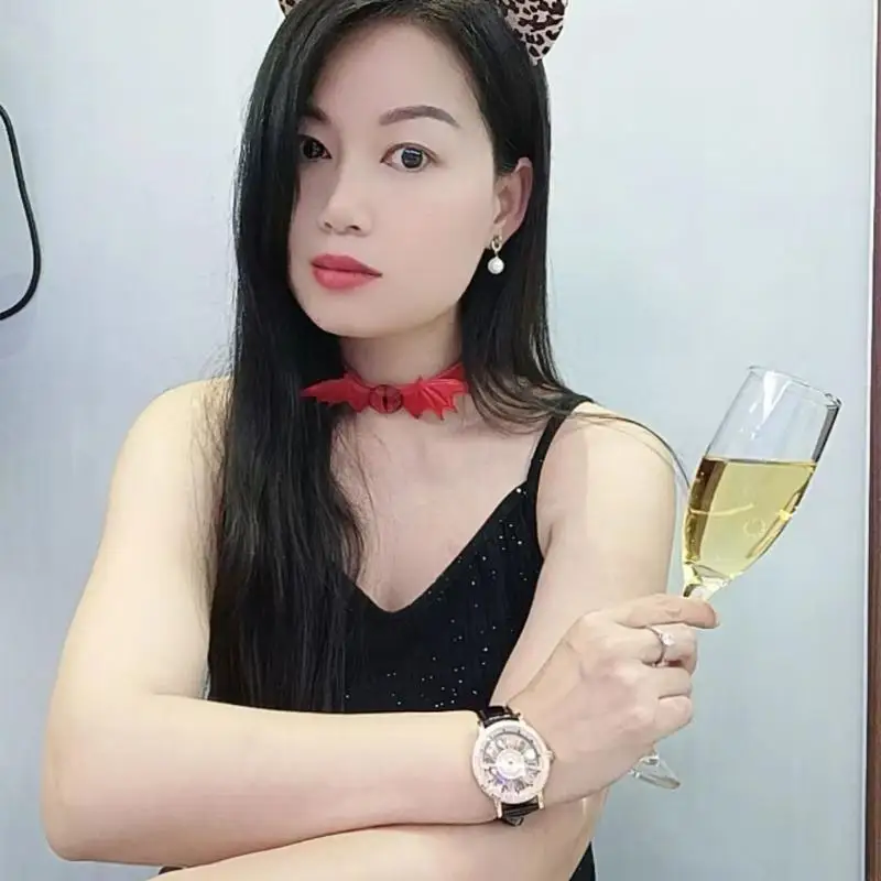 

Bat Wing Choker Necklace Leather Bat Wing Neckband Gothic Collar Necklace for Women Girl Cosplay,