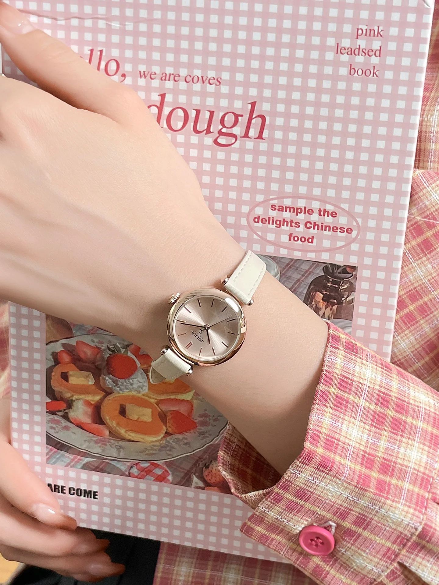 2025 nuevo regalo de reloj de cuarzo para mujer de alta gama para estudiantes, reloj de selección de alta gama, reloj elegante para mujer, reloj para mujer