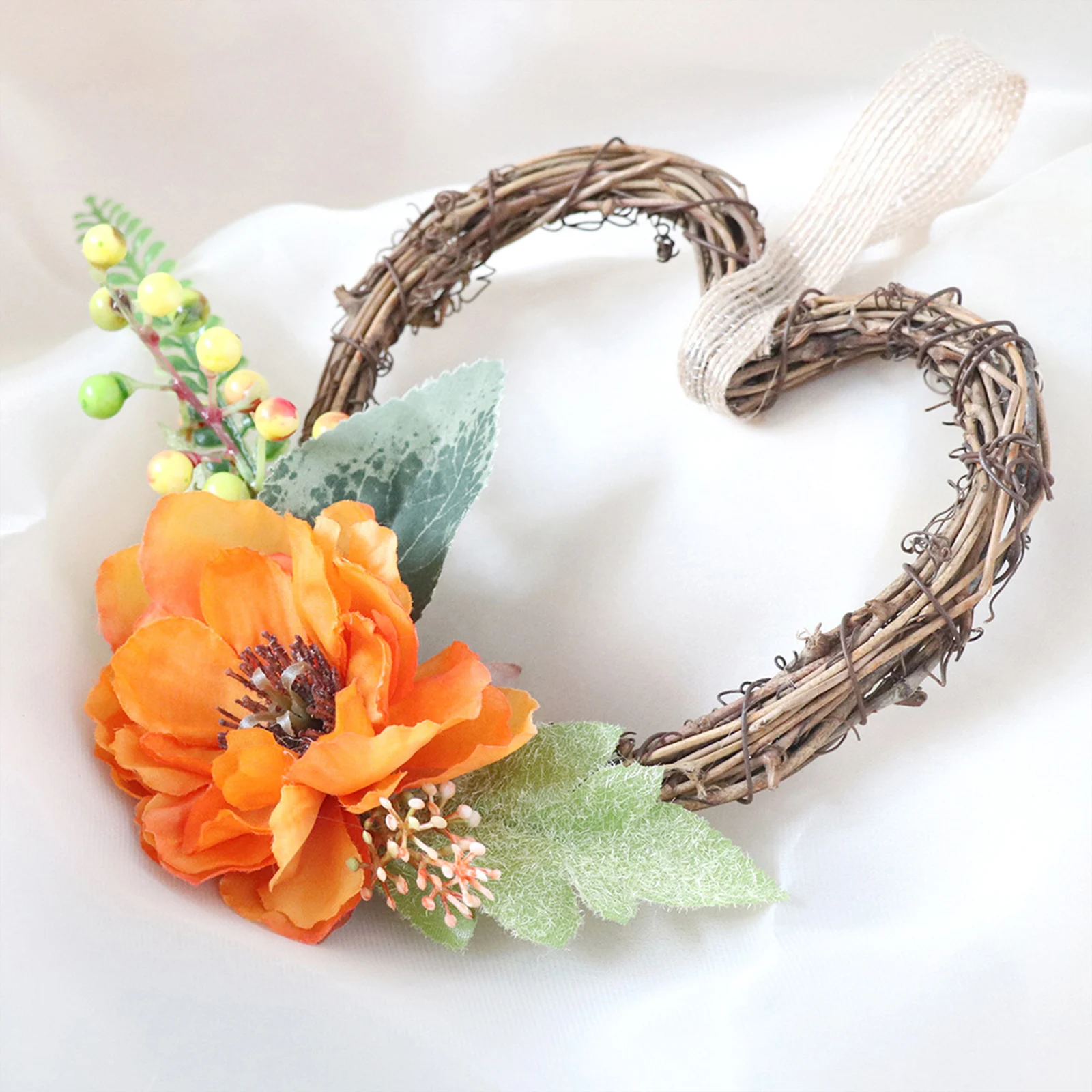 Flower Wreath Door Hanging Lifelike Heart-shaped Home Party Wall Rattan Decor Wedding Garland