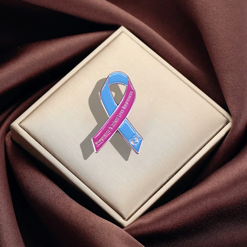 الوردي والأزرق الشريط على شكل بروش العالمي سبيكة المينا دبوس ملابس عصرية ومتعددة الاستخدامات على ظهره وشاح الإكسسوارات بروش