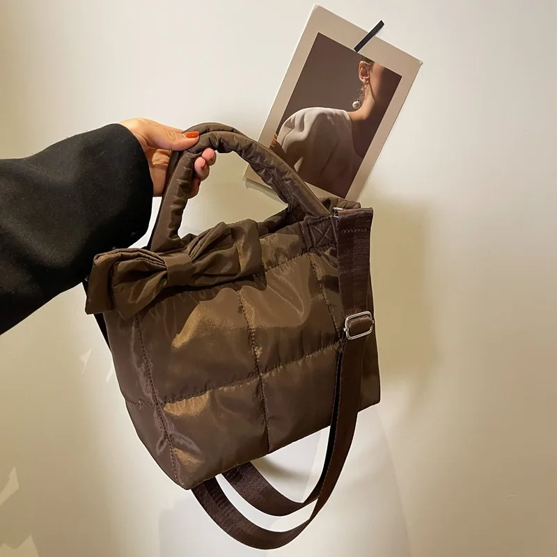 

2025 Winter New Solid Color Bow Bag for Women Large Capacity Embroidered Grid Shoulder Purse Puffer Quilted Crossbody Tote