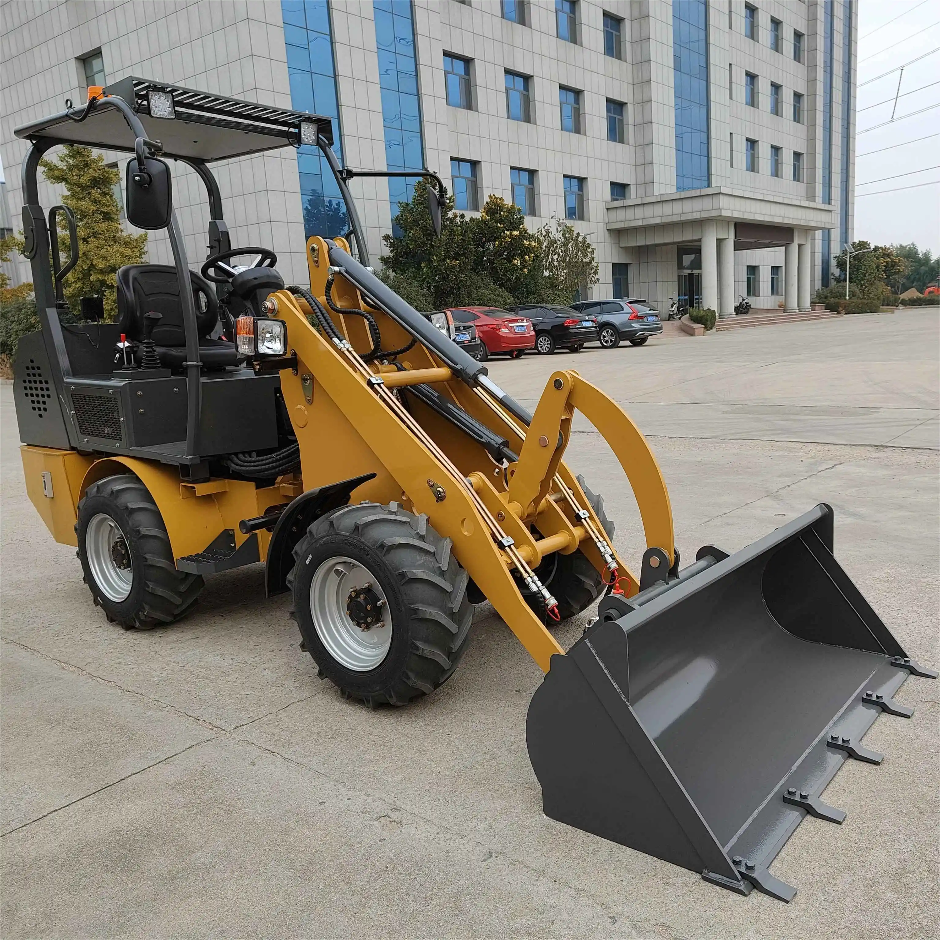 for High Quality Multi functional Electric Loader 3M 400KG 600KG Wheel Front Loader with Snow Plow