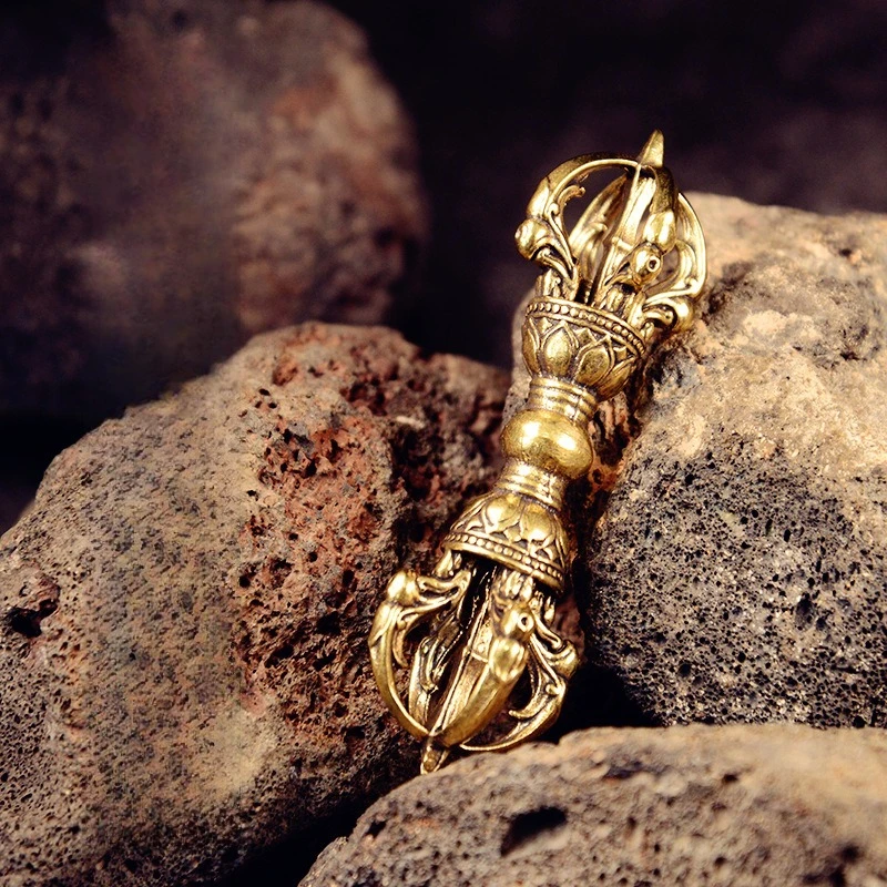 خمر النحاس فاجرا البوذية التبتية لاما شيطان خلط فاجرا الصولجان ديكور اليد نحت فنغشوي زخرفة ديكور المنزل