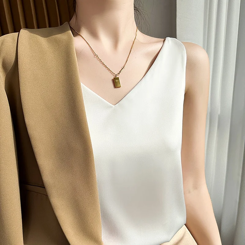 Silk V-Neck Women's Tank Top Summer Series Fashionable Versatile  Color Loose Fit Single Piece Wardrobe Essential