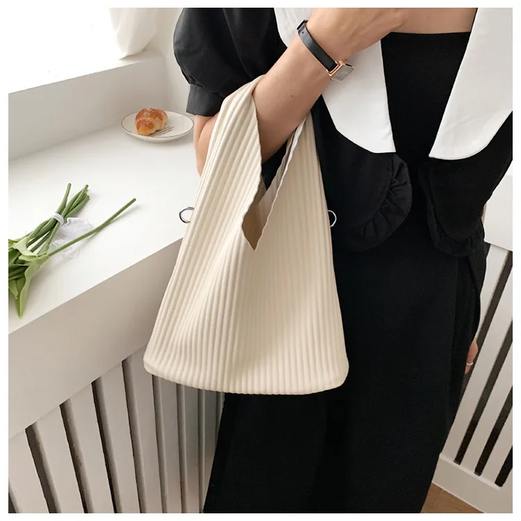 2023 New Brand Luxury Tote Ladies Pu Leather Bucket Shoulder Bag Large Capacity Handbags And Purses Solid Color Crossbody Bag