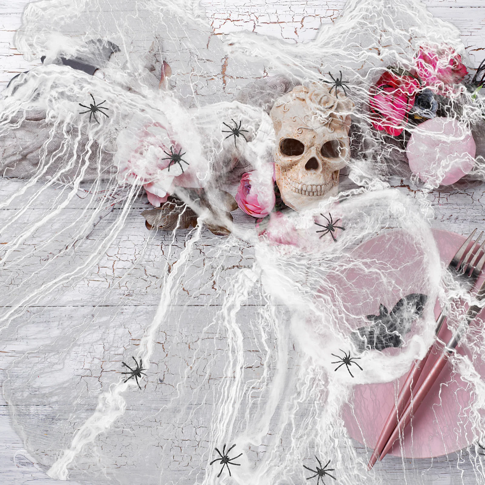 

4Packs Halloween Spider Decorations Stretch Cobweb Fake Spiders Plastic Spiders Halloween Spiderwebs Spooky Party Indoor Outdoor