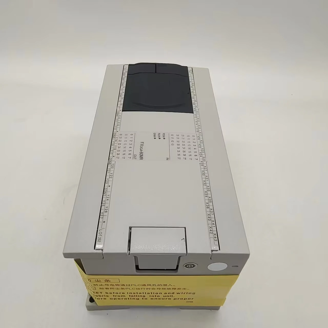 Plc Logic Control FX3GA-60MR-CM PLC Controller 36 Input 24 Output Relay Type AC100-240V Integrated Logic Control Unit