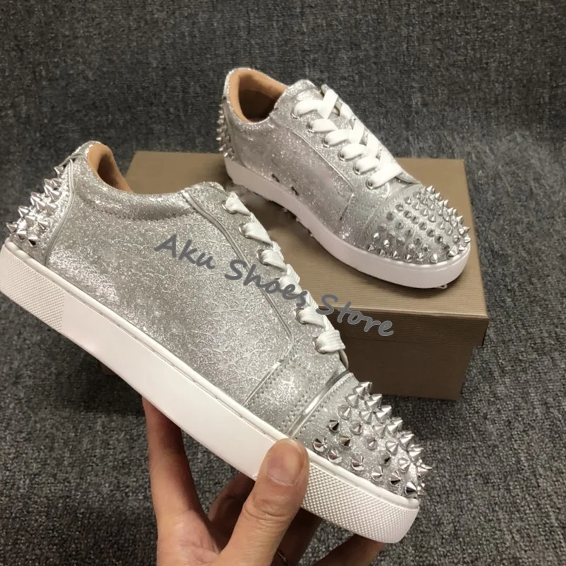 Imagem real de luxo prata rebite bling bling masculino e feminino cabeça espelho prego casual sapatos planos rendas até tênis plus size 47