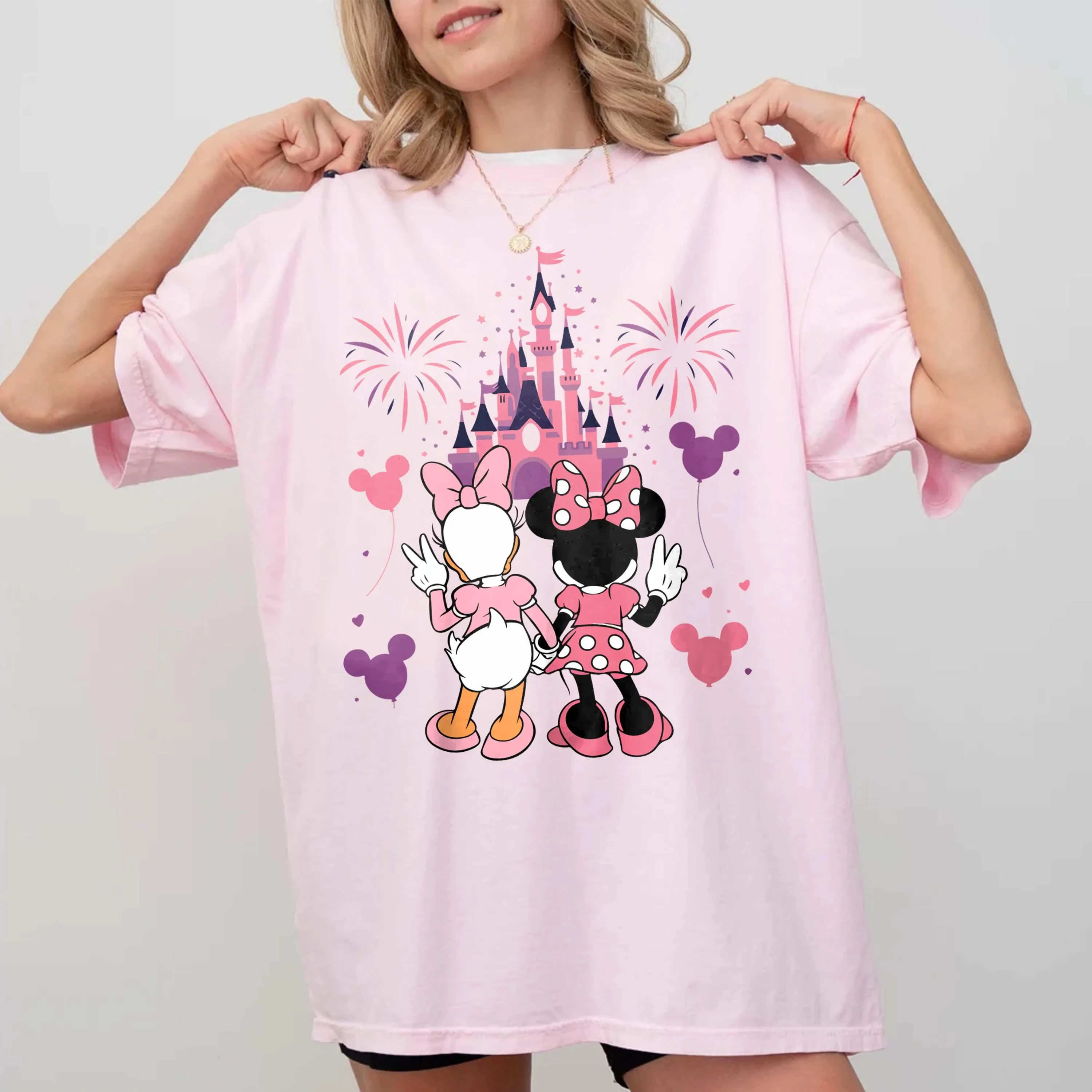 

Women‘s Disney Minnie and Daisy T-Shirt Cotton Short Sleeve Unisex Streetwear Oversized Loose Casual Stylish Vacation Outfits