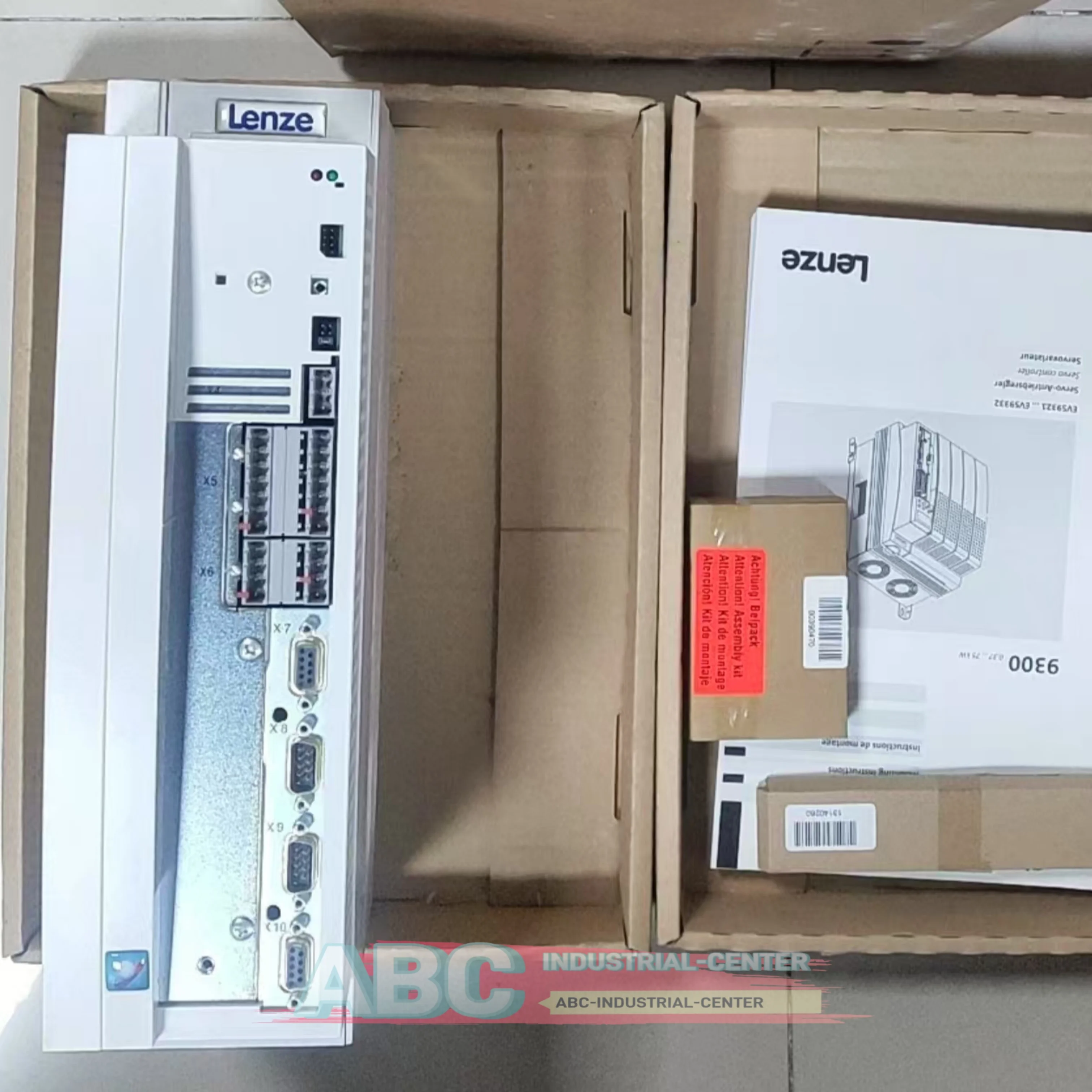 EVF9323-CVV003 nuovissimo convertitore di frequenza EVF9323-EVV100