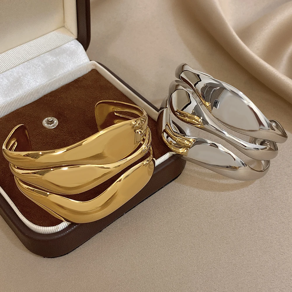 Greatera Classic Dreischichtiges, unregelmäßig Linien-Design, offenes Armband für Frauen, glitzernder Edelstahl-Armreif, europäisch und amerikanisch