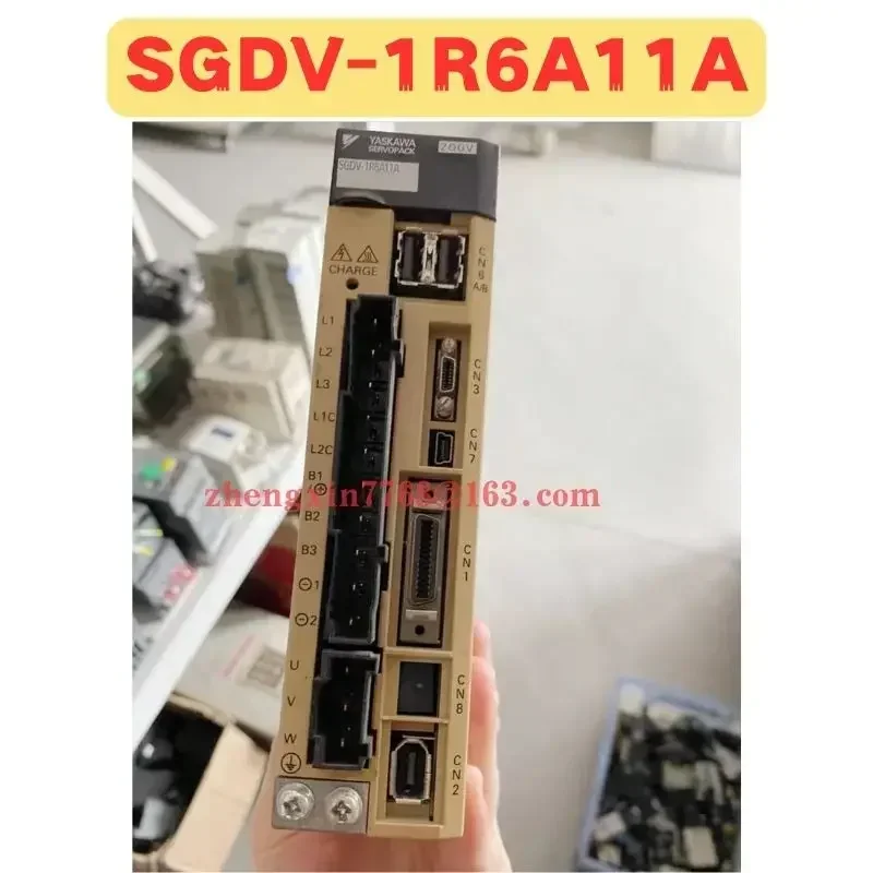Used Servo Drive SGDV-1R6A11A SGDV 1R6A11A Normal Function Tested OK