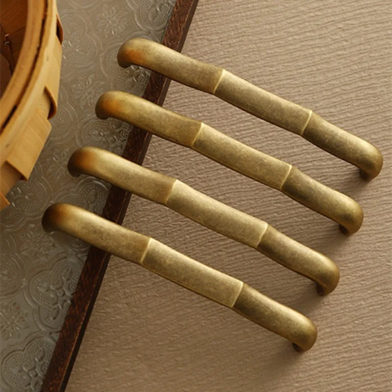 Decorative Wavy Cabinet Pulls,Antique Brass Drawer Pulls,Kitchen Cupboard Handles for Furniture Doors
