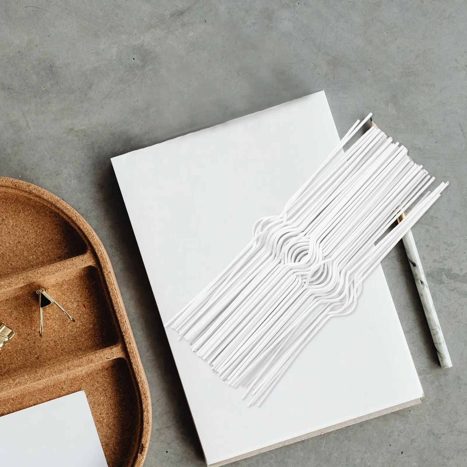 100Pcs Calendar Hanging Hooks Iron Double Wire Binding Loops for Easy Page Flipping and Wall Display