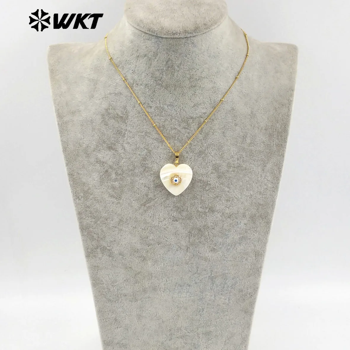 WT-JN270 Evil Eye With Heart Shaped Shell Stone Pendant Necklace Lovely Small And Fashionable Versatile Accessories