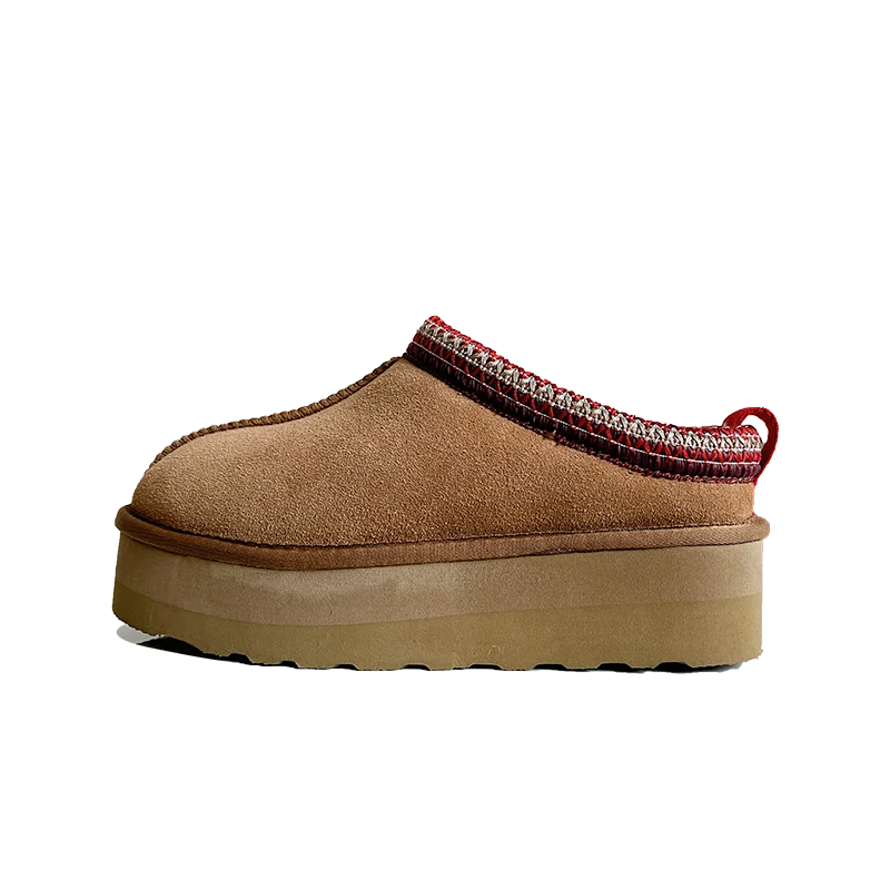 Women's Winter Boots with Thick Soles Ethnic Snow Boots Wool Slippers 2025 New Winter Sheepskin Wool Integrated Women's Shoes