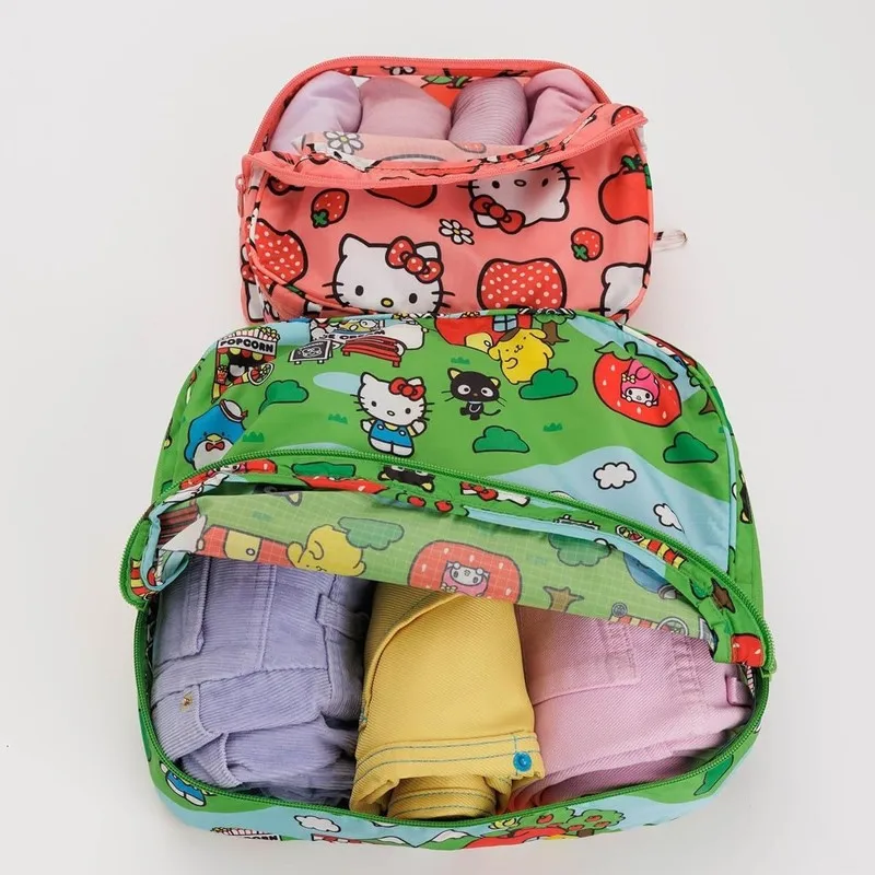 

2pcs S＆M Japanese Kt Cat Cartoon Full Page Print, Lightweight Travel Bag, Outdoor Travel Clothing Storage Bag, Two-Piece Set