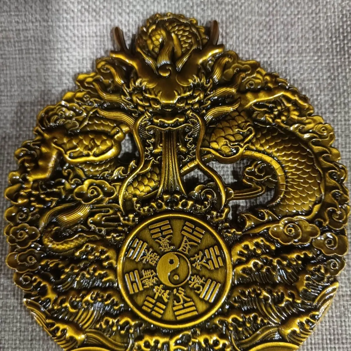 Antique Qiankun Yin and Yang Gossip Dragon Brand Shenlong Water Absorbing Gossip Mirror Pendant Living Room Entrance Panlong All