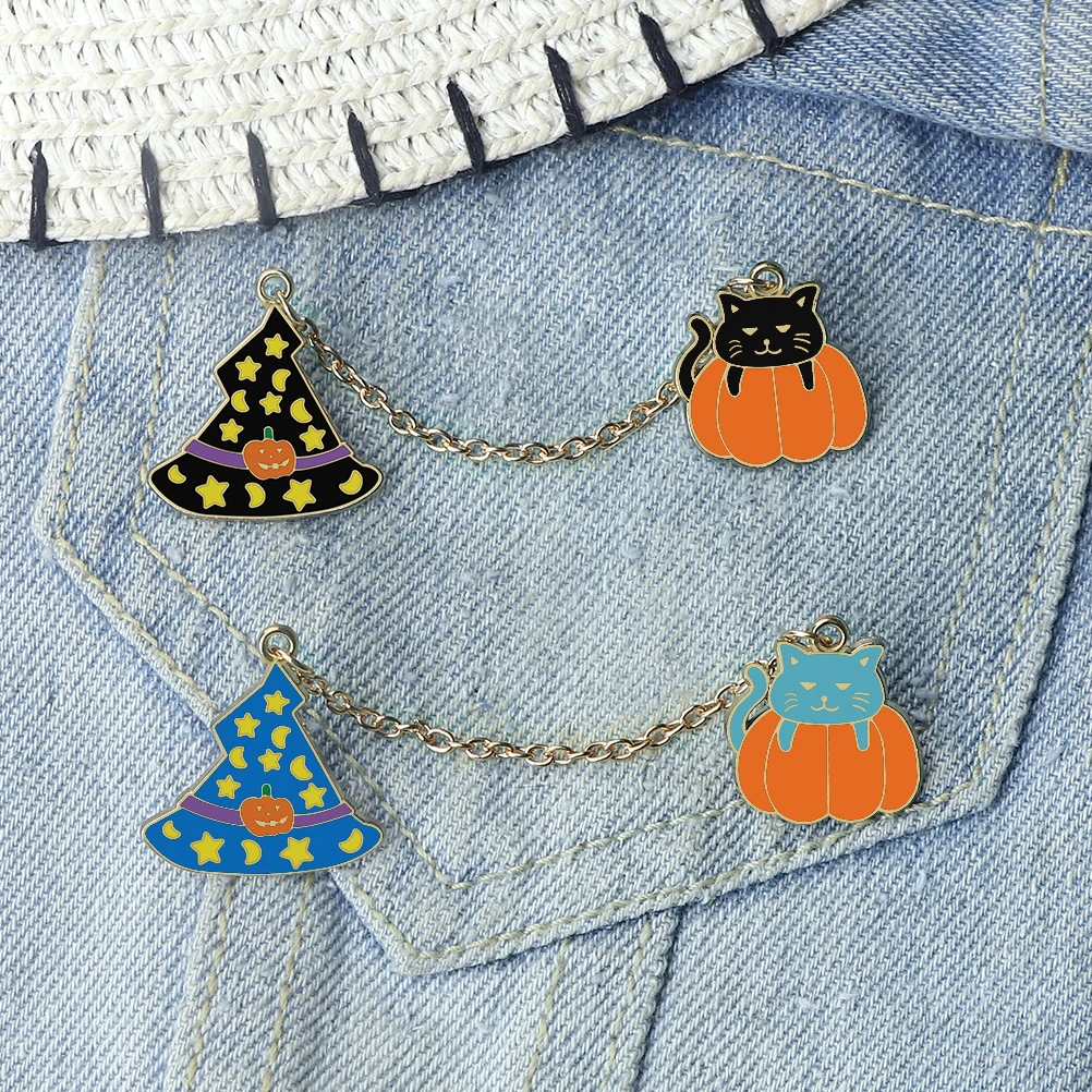 Halloween Prank Cat Ghost Brooch Enamel Cute Witch Hats Kitten Lying on Pumpkin Badge Pin Party Decoration Jewelry Gift for Kids