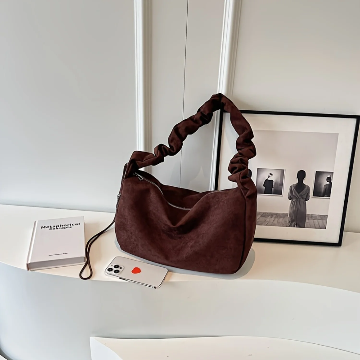 Vintage einfarbige Handtasche, klassische Damen-Geldbörse mit gerafftem Riemen