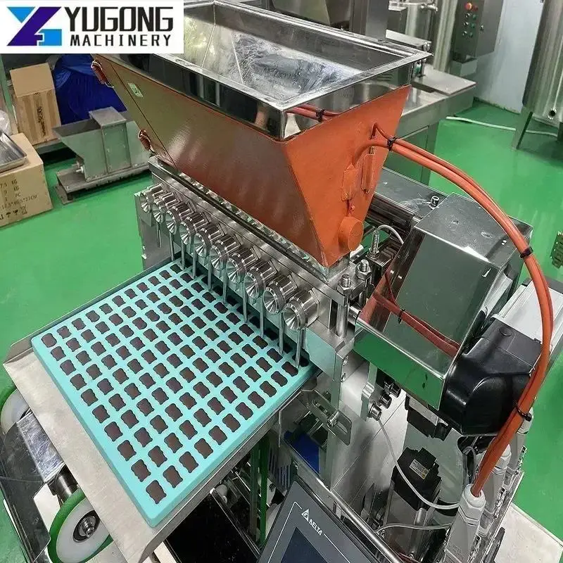 YG Factory Seal Small Scale Marshmallow and Gummy Candy Making Machine Candy Gummy Lollipop Making Machine Production Line