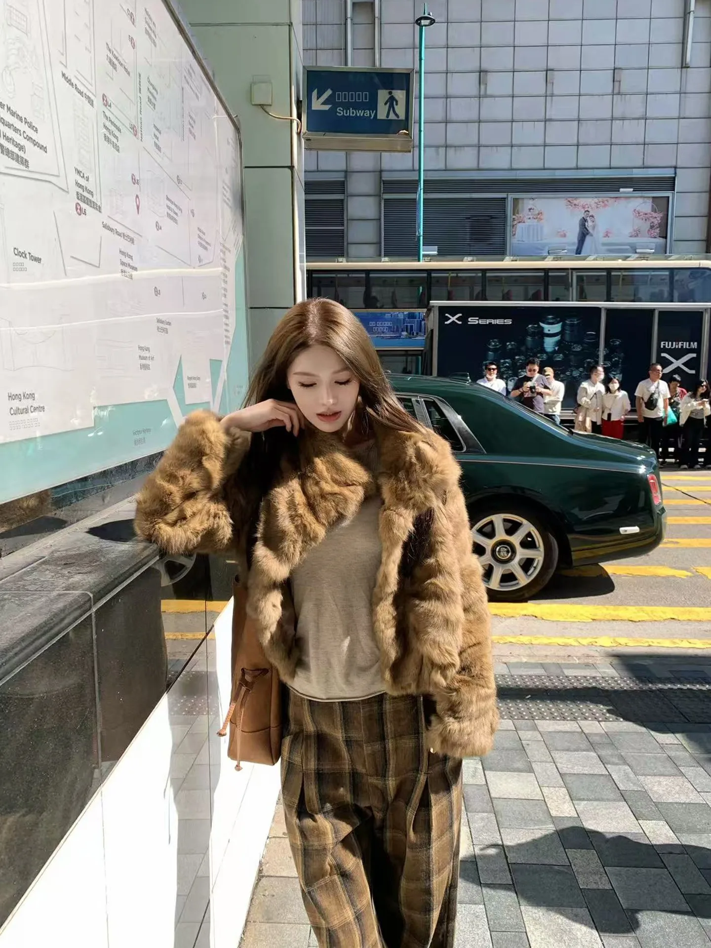 Tagkita 冬新作ソフトプラッシュレディースコート長袖暖かいスタイリッシュな痩身ファッショナブルなレザージャケットカジュアルスタイルショート丈