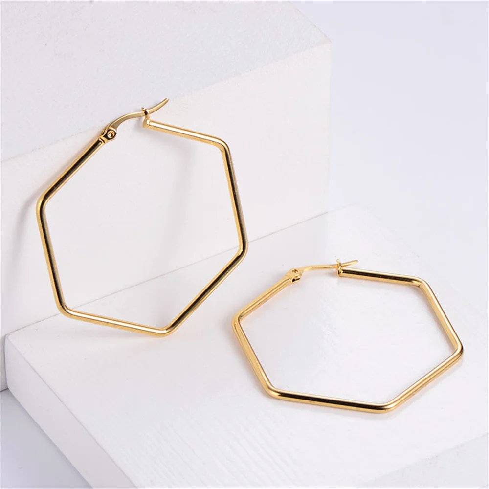 1 paar Sechseck Form Kreolische Creolen Weibliche Gold Farbe Edelstahl Glatte Große Ohrringe Für Frauen Partei Schmuck Geschenk