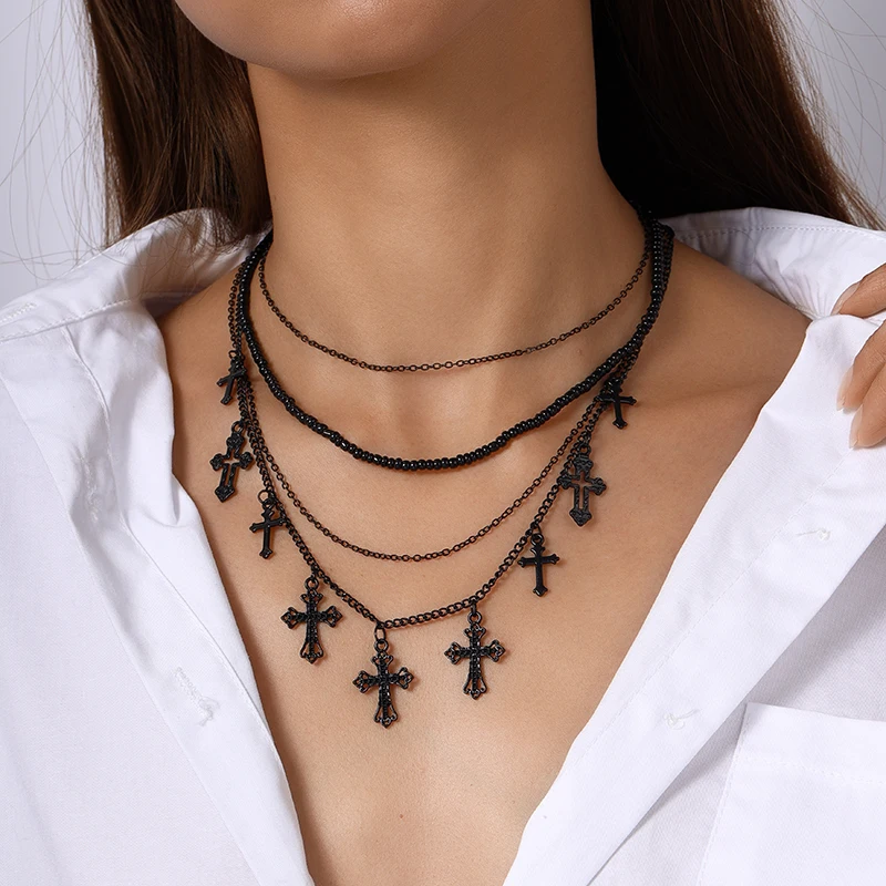 

Aihua 4Pcs Goth Black Cross Jesus Tassel Pendant Choker Necklace for Women Punk Metal Clavicle Chain Jewelry Y2K Acces