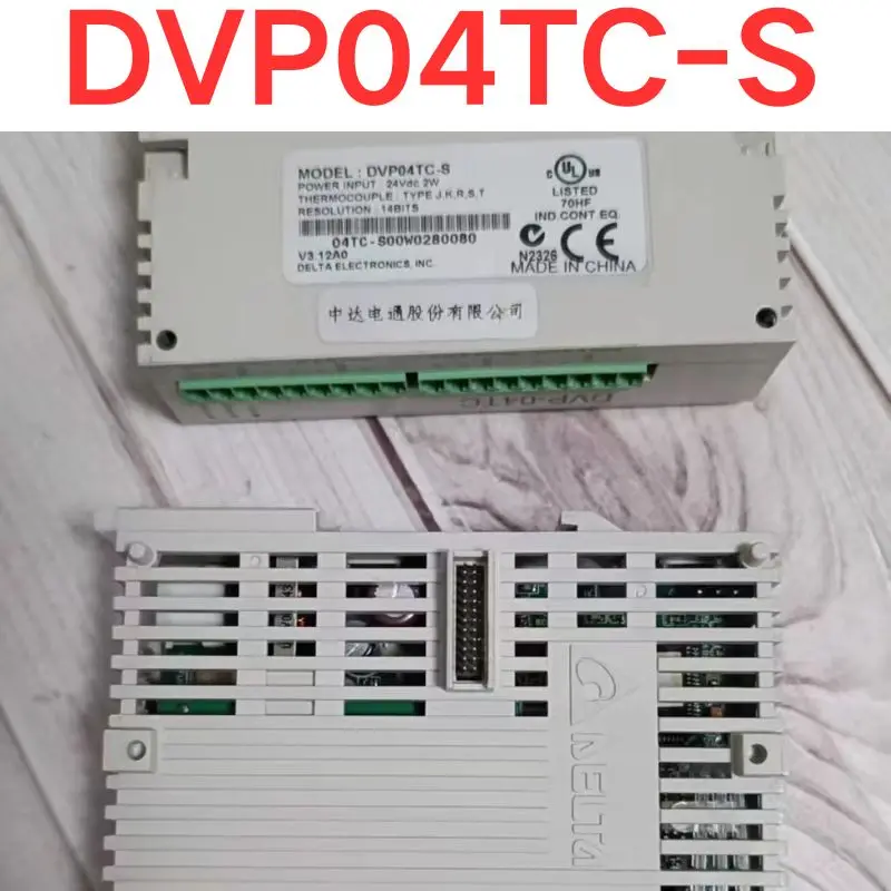 Second-hand test OK  Module DVP04TC-S