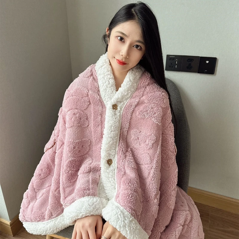 Thickened flannel thermal shawl blanket multifunctional coral fleece blanket office nap throw pillow lamb fleece blanket