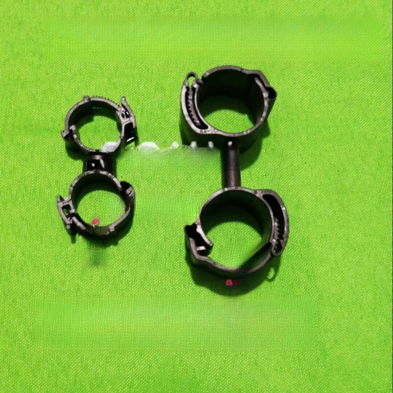 

Автомобильный кронштейн для зажима водопроводной трубы, вращающийся для Volkswagen Audi