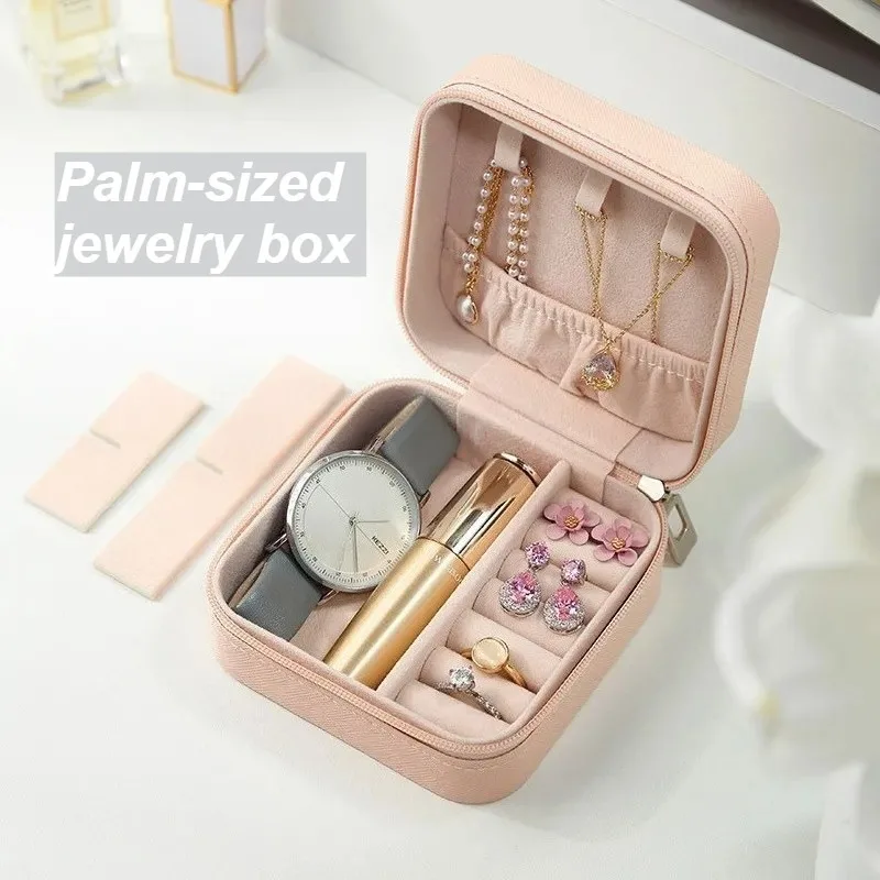 

2026 portable jewelry storage box,exquisite mini box,suitable for earrings,rings,necklaces,and bracelets,suitable for daily use