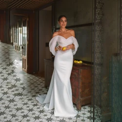 Off Shoulder Sweetheart Satin Mermaid Wedding Dress Backless Bow Long Train Minimalist Bridal Gown Custom Beach Garden Weddings