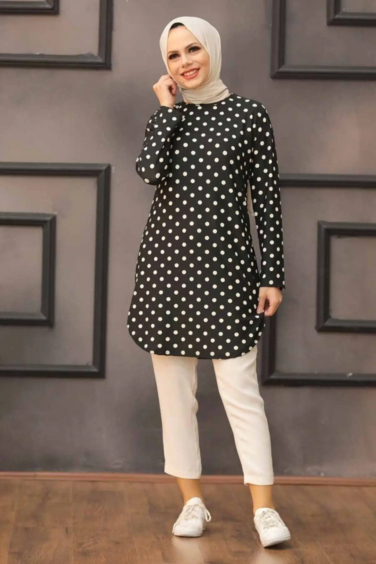 -Polka dot Pattern Black Hijab Tunik 35815s