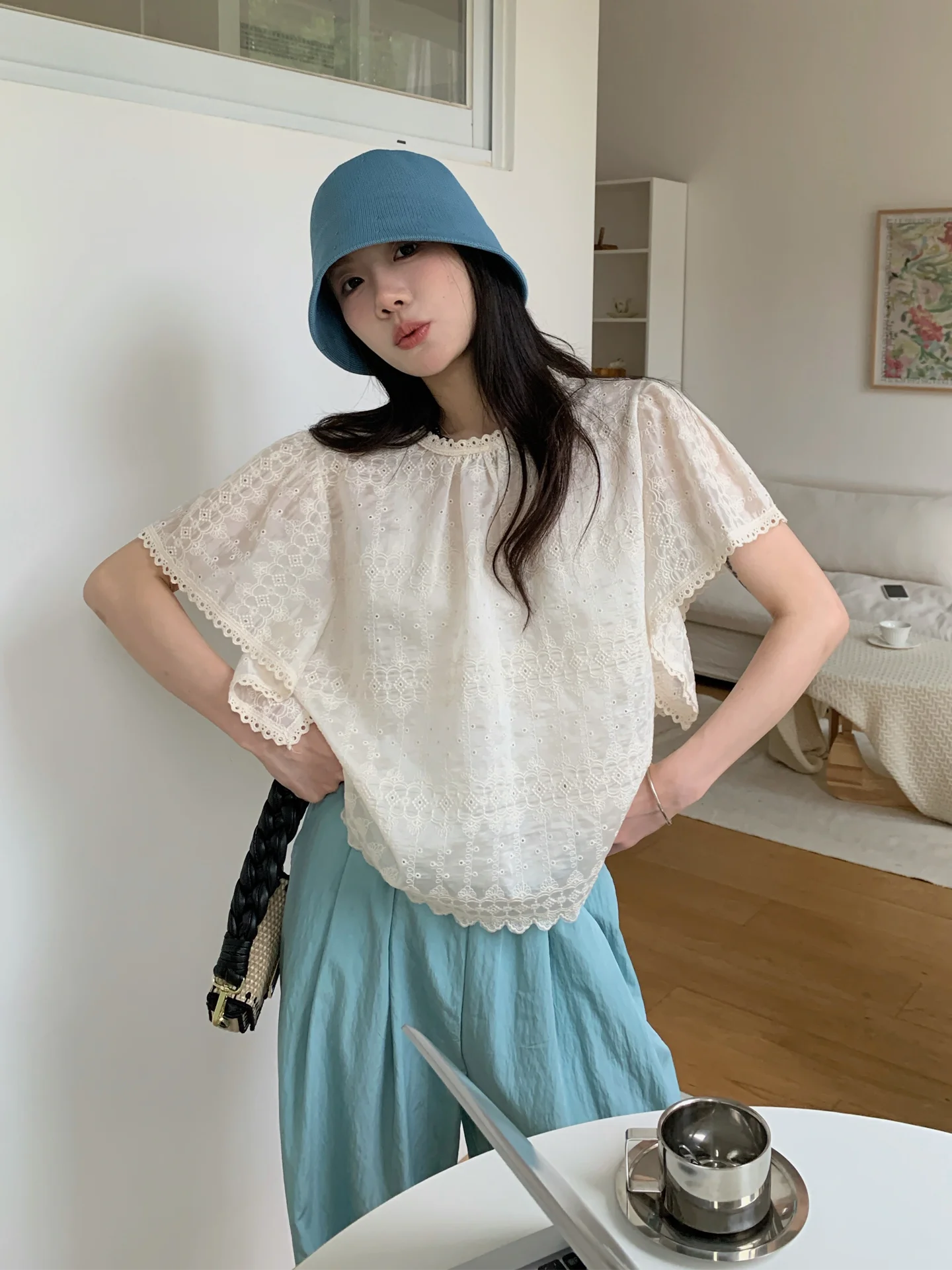 

Летняя кружевная рубашка INGCON для женщин: мягкая, с ажурными рукавами, нежного персикового цвета, в корейском стиле, свободного кроя, дышащая