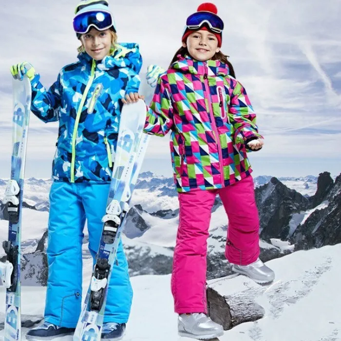 مجموعة ملابس بدلة تزلج للأطفال للأولاد والبنات والرياضات الشتوية الخارجية للأطفال سترات التزلج على الجليد المقاومة للماء وسراويل الثلج -30 درجة