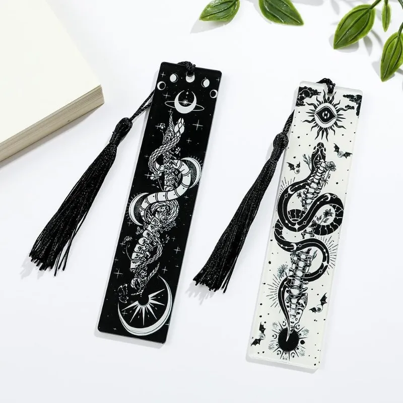 مجموعة إشارات مرجعية من الأكريليك مكونة من قطعتين، تصميمات شجرة الحياة وماونتي بايثون، علامات كتب مزخرفة بشراشيب